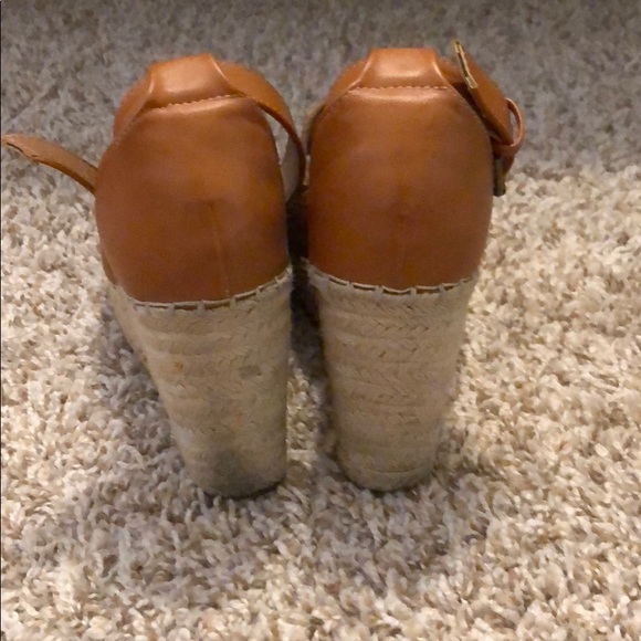 Steve Madden Espadrille wedges -cognac color - Picture 3 of 4